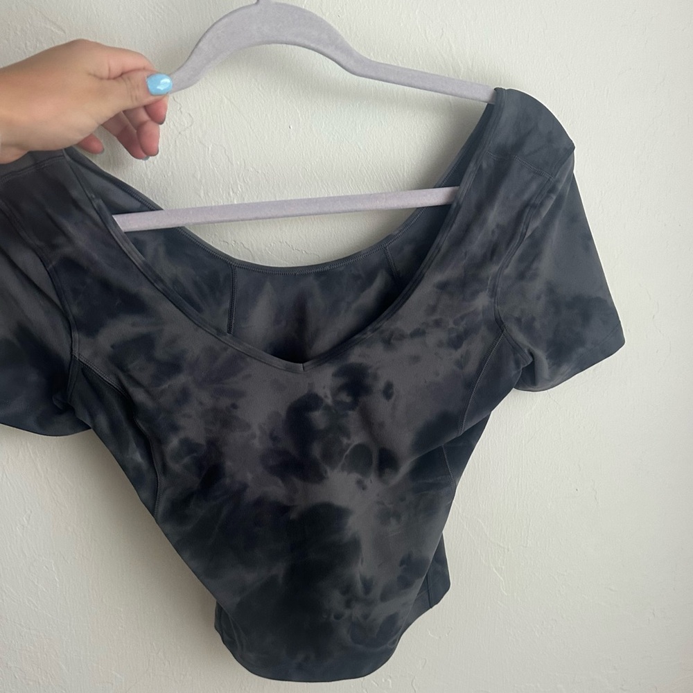 Lululemon Black Tie-Dye Shirt